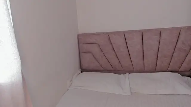 SavannahWildee online show from 02-10-26, 01:32