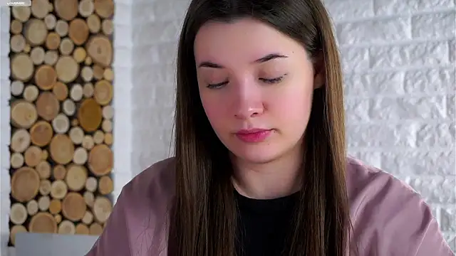 LowOncoming online show from 01-17-26, 02:04