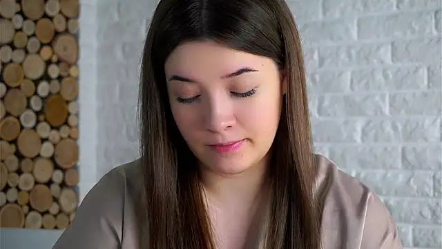 LowOncoming online show from 02-02-26, 03:16