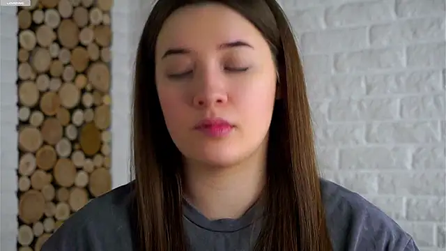 LowOncoming online show from 02-18-26, 02:09