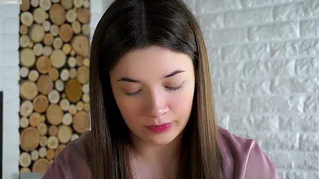 LowOncoming online show from 12-20-25, 03:31