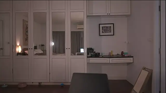 ValerieHill online show from 01-07-26, 02:27