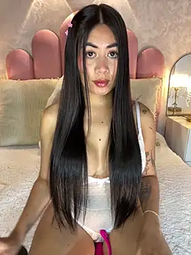  MadiLee  online show from 05-26-26, 02:09