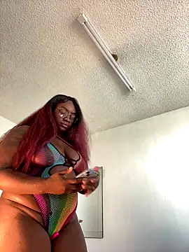 LillShayy online show from 10-08-25, 04:40