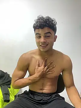 Mentriplex online show from 02-03-25, 04:46