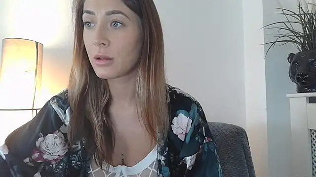 Pollypearson online show from 01-08-25, 11:21