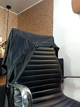 Michelle Brito1 online show from 03-21-25, 01:12