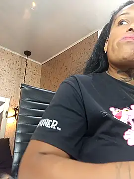 Michelle Brito1 online show from 10-09-25, 10:10