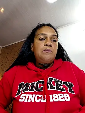 Michelle Brito1 online show from 11-21-25, 07:02