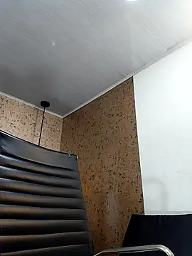 Michelle Brito1 online show from 10-24-25, 10:09