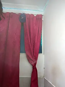 Michelle Brito1 online show from 02-15-26, 04:06