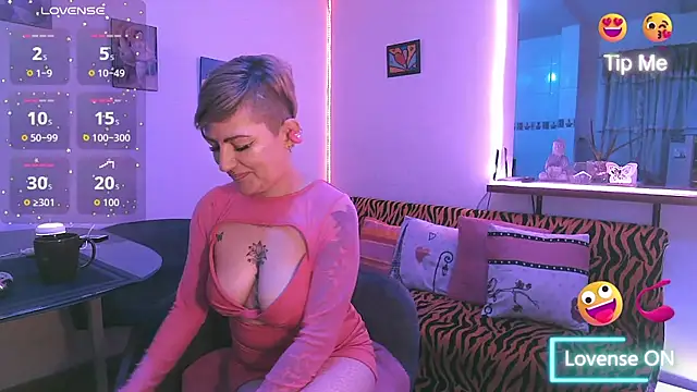 Maria fernandaxxx  online show from 10-20-25, 09:37