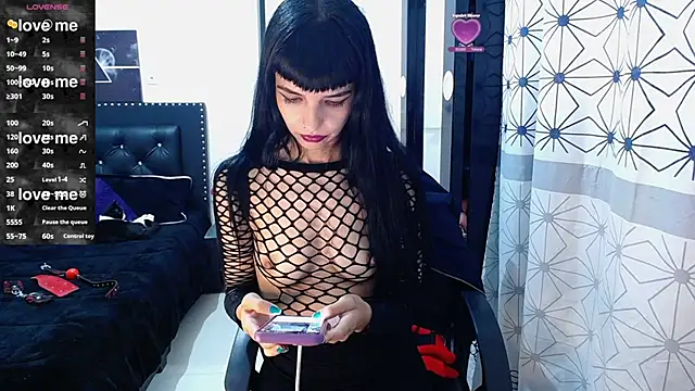 charllotee dark online show from 09-30-25, 07:31