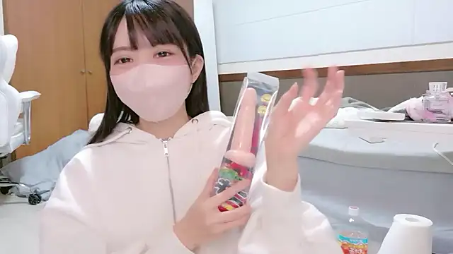 Snapshot of YUNOCHI_nyanko chatting on 11-17-25, 10:19 YUNOCHI nyanko online show from 11-17-25, 10:19