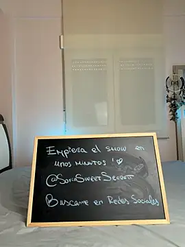 SOFIASWEETSECRETT online show from 11-06-25, 10:08