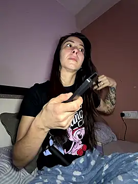 SOFIASWEETSECRETT online show from 01-12-26, 05:58