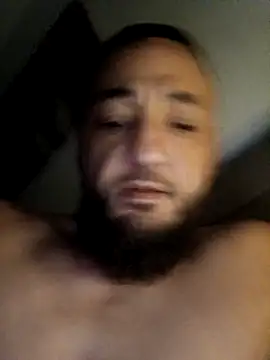 Snapshot of Reeeks69 chatting on 09-22-25, 05:13 Reeeks69 online show from 09-22-25, 05:13