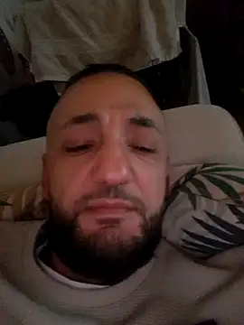 Snapshot of Reeeks69 chatting on 03-02-25, 04:17 Reeeks69 online show from 03-02-25, 04:17