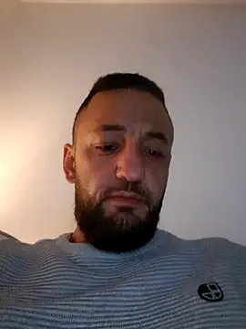 Snapshot of Reeeks69 chatting on 03-13-25, 10:43 Reeeks69 online show from 03-13-25, 10:43