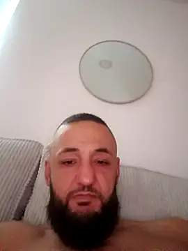 Snapshot of Reeeks69 chatting on 10-26-25, 11:10 Reeeks69 online show from 10-26-25, 11:10