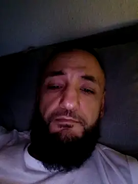 Snapshot of Reeeks69 chatting on 09-15-25, 06:08 Reeeks69 online show from 09-15-25, 06:08