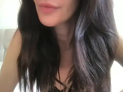 paolajonez online show from 04-20-26, 02:18