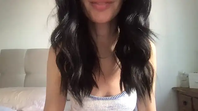 paolajonez online show from 11-29-25, 05:46