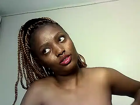 Snapshot of nanaswee chatting on 05-13-26, 04:25 nanaswee online show from 05-13-26, 04:25