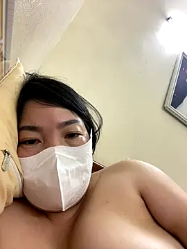 Hachi Sweetbabie  online show from 12-15-25, 10:32