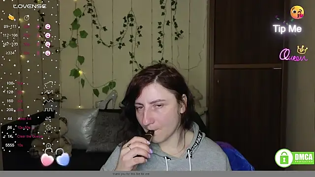 Muse kitty jenia online show from 04-19-26, 06:10