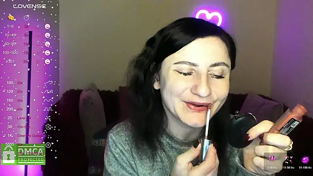 Muse kitty jenia online show from 12-05-25, 06:28