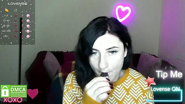 Muse kitty jenia online show from 11-17-25, 12:31