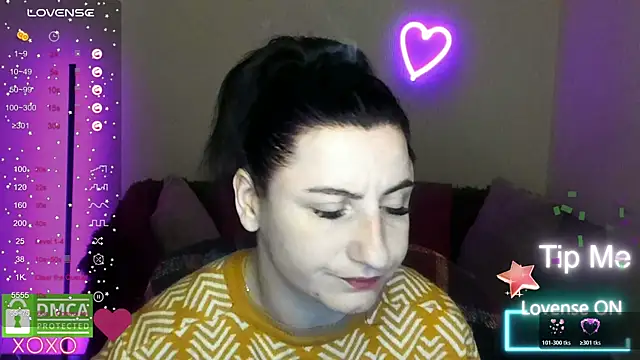 Muse kitty jenia online show from 11-19-25, 06:30