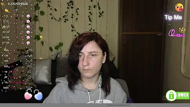 Muse kitty jenia online show from 04-18-26, 07:07