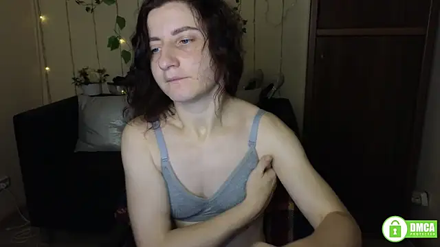 Muse kitty jenia online show from 09-11-25, 05:29