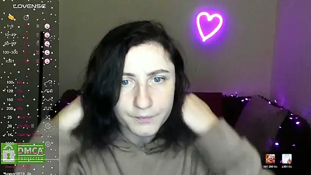 Muse kitty jenia online show from 01-06-26, 06:23