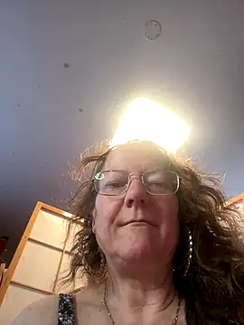 Jasminavollbusig online show from 10-16-25, 09:06