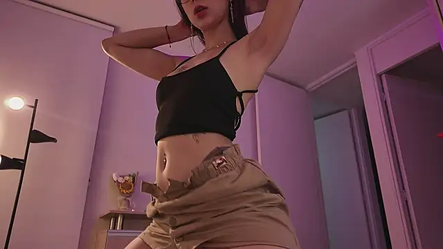 Snapshot of juanasnz99 chatting on 02-11-25, 04:22 juanasnz99 online show from 02-11-25, 04:22