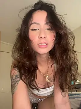 juanasnz99 online show from 05-25-26, 05:18