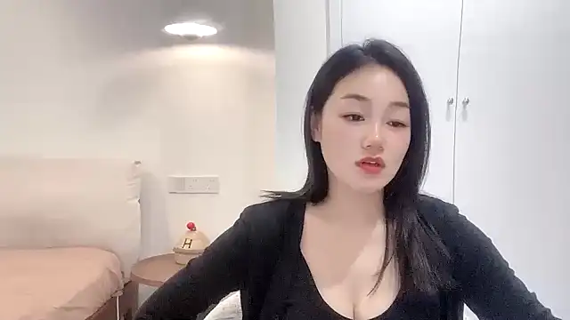 cloud8822 online show from 05-09-26, 07:23