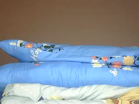 Ebony sluty1 online show from 10-28-25, 08:30