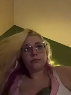 Lalalynn online show from 02-22-26, 10:17