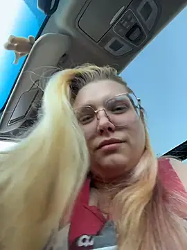 Lalalynn online show from 05-25-26, 12:26