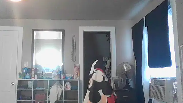 Lalalynn online show from 06-10-26, 01:01