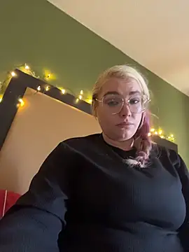 Lalalynn online show from 02-22-26, 10:22