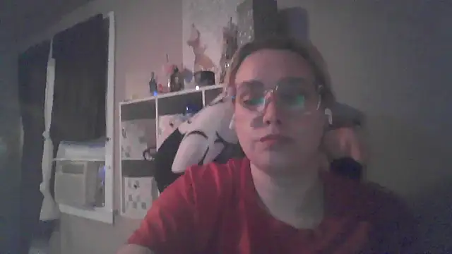 Lalalynn online show from 06-11-26, 06:21