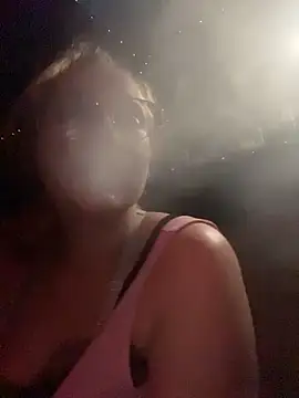 Lalalynn online show from 06-18-26, 02:32