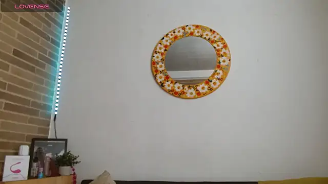 helenacyruss online show from 03-21-25, 09:34