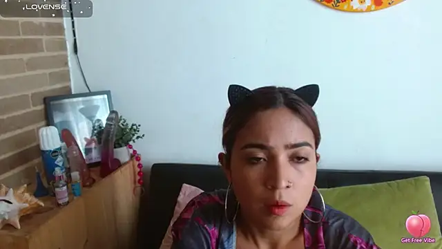 helenacyruss online show from 03-20-25, 03:04