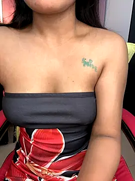 LeisyXO online show from 10-02-25, 07:39